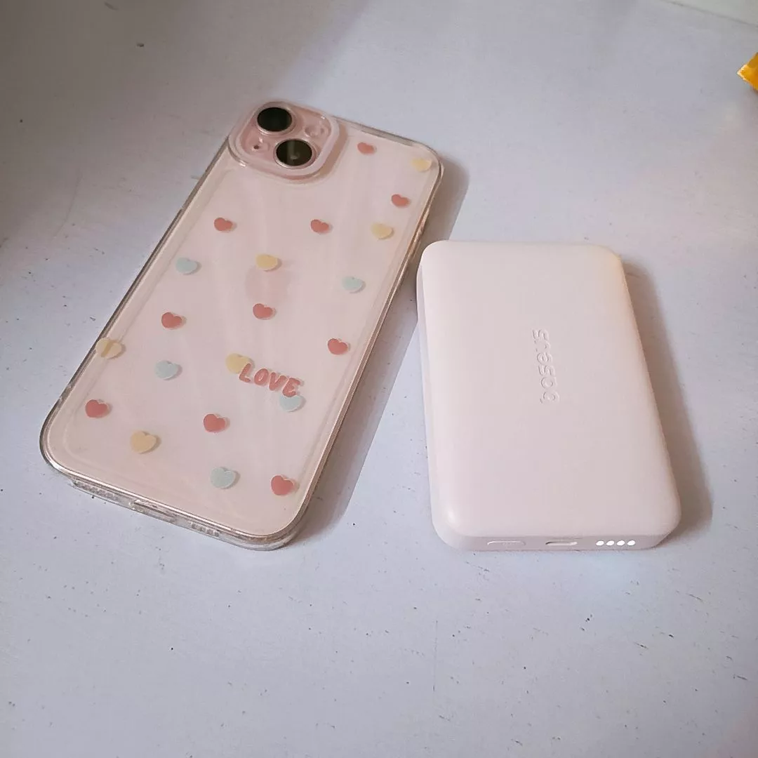 Sạc dự phòng 22.5W FM11 Baseus không dây mini 10000mah có nam châm tự động bật/ tắt thích hợp
