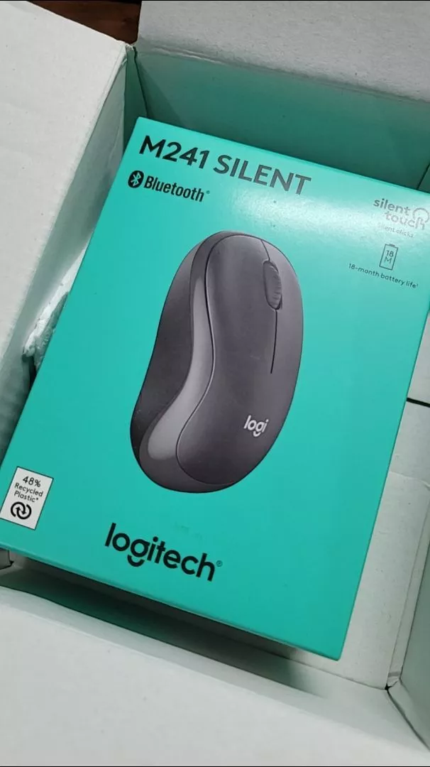Chuột Bluetooth Logitech M241 Silent - Không dây, Nhỏ gọn, Tương thích Windows, macOS