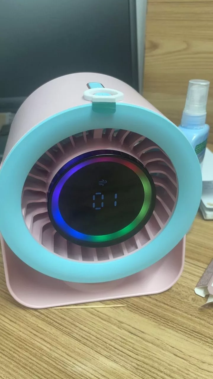 Quạt để bàn tốc độ cao GOOJODOQ mới 2025 Quạt 100 tốc độ Màn hình LED kỹ thuật số Quạt turbo không ồn có thể điều chỉnh