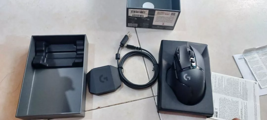 Chuột gaming không dây Logitech G502 LIGHTSPEED - RGB, 11 nút lập trình