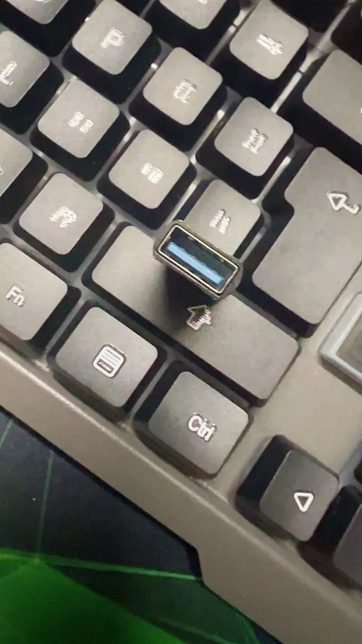 Đầu chuyển đổi type c sang phone Hoco typec và usb không dùng được micro và tai nghe