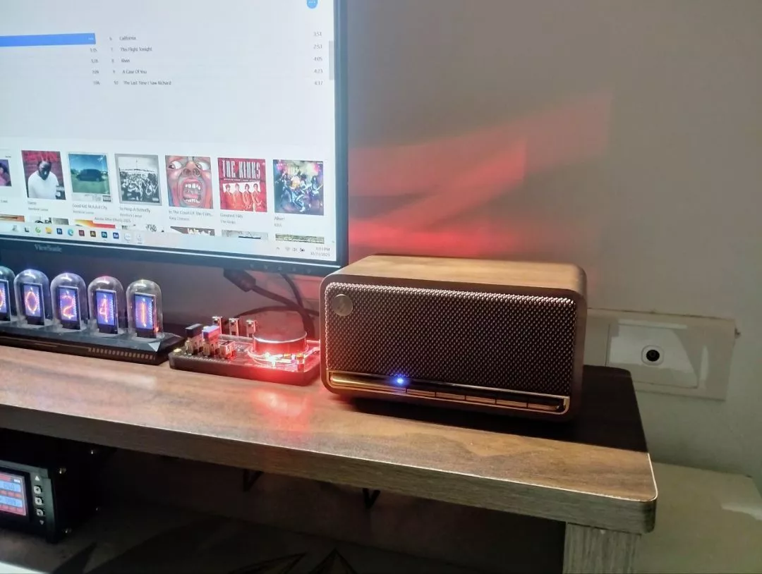 Loa Bluetooth Không Dây Để Bàn Cổ Điển EDIFIER MP230 20W - Chơi Nhạc Đến 9H - 4 Phương Thức Kết Nối - 15 Tháng Bảo Hành