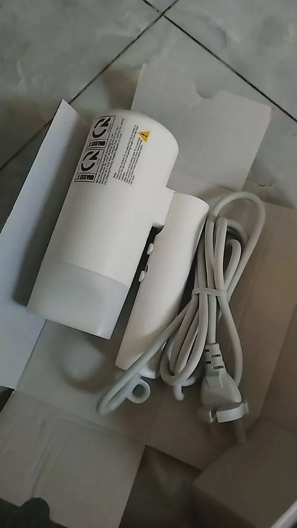 Xiaomi Compact Hair Dryer H101|Nhỏ gọn và có thể gập lại|Luồng khí cao 15m/giây*|50 triệu* ion âm|Nhiều chế độ luồng khí