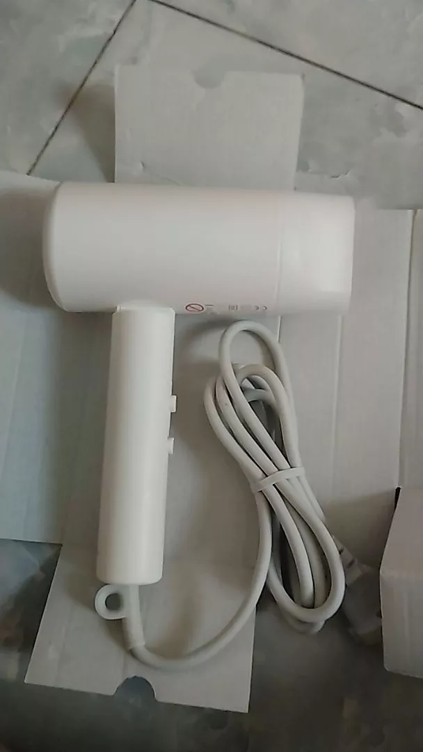 Xiaomi Compact Hair Dryer H101|Nhỏ gọn và có thể gập lại|Luồng khí cao 15m/giây*|50 triệu* ion âm|Nhiều chế độ luồng khí