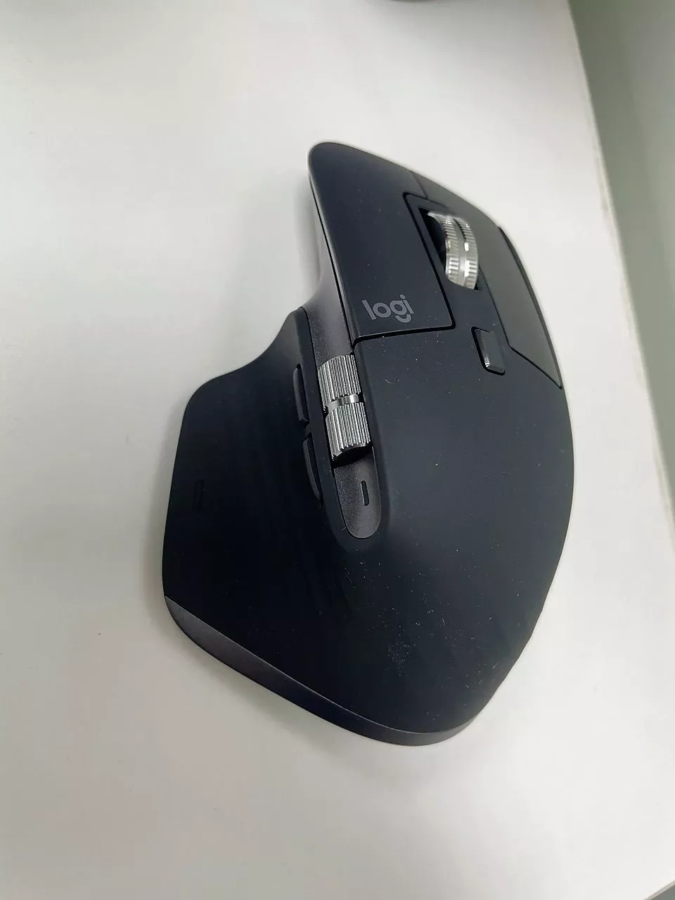 Chuột không dây Bluetooth MX Master 3s - Cảm biến quang học 8K DPI - BH 12 tháng