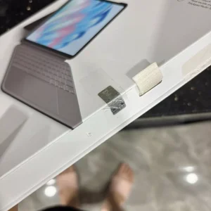 Bao da kèm bàn phím Logitech Combo Touch cho iPad Air 11 inch (M2 & M3), iPad Air 13 inch (M2) & Bút Logitech Crayon