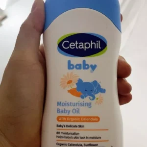[MỚI] Dầu massage dưỡng ẩm làm dịu da bé với hoa cúc Calendula Hữu Cơ Cetaphil Baby Moisturising Baby Oil 200ml