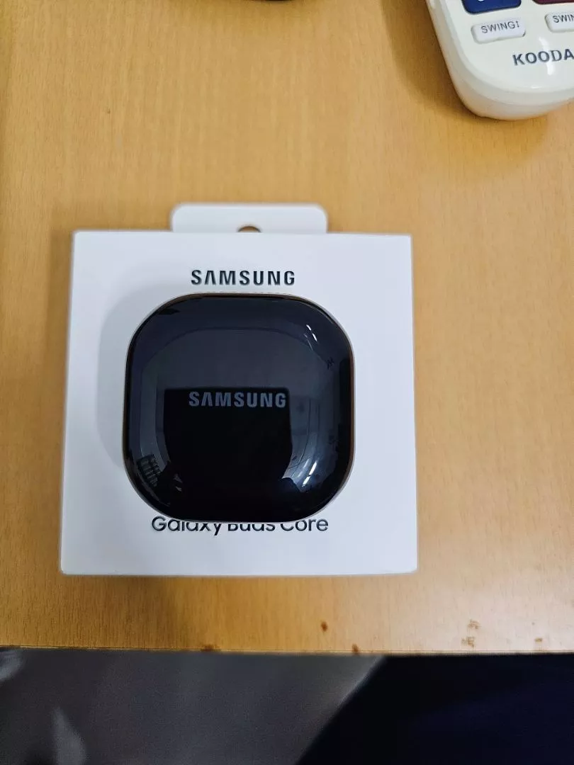 (KOL) Tai Nghe Không Dây Samsung Galaxy Buds Core SM-R410 - Âm Thanh Stereo, Chống Ồn - Hàng Chính Hãng