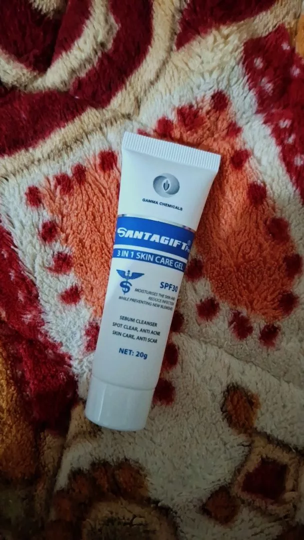 Kem Mụn SANTAGIFT Gel Giảm Mụn ẩn Trứng Cá chấm mụn Ngừa Thâm Mờ Sẹo Dưỡng Da Trắng sáng chống nắng