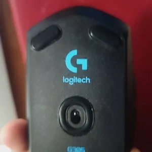 Chuột gaming không dây Logitech G G305 LIGHTSPEED - Hero 12K DPI, Nhẹ 99g, 6 nút lập trình, Pin 250h
