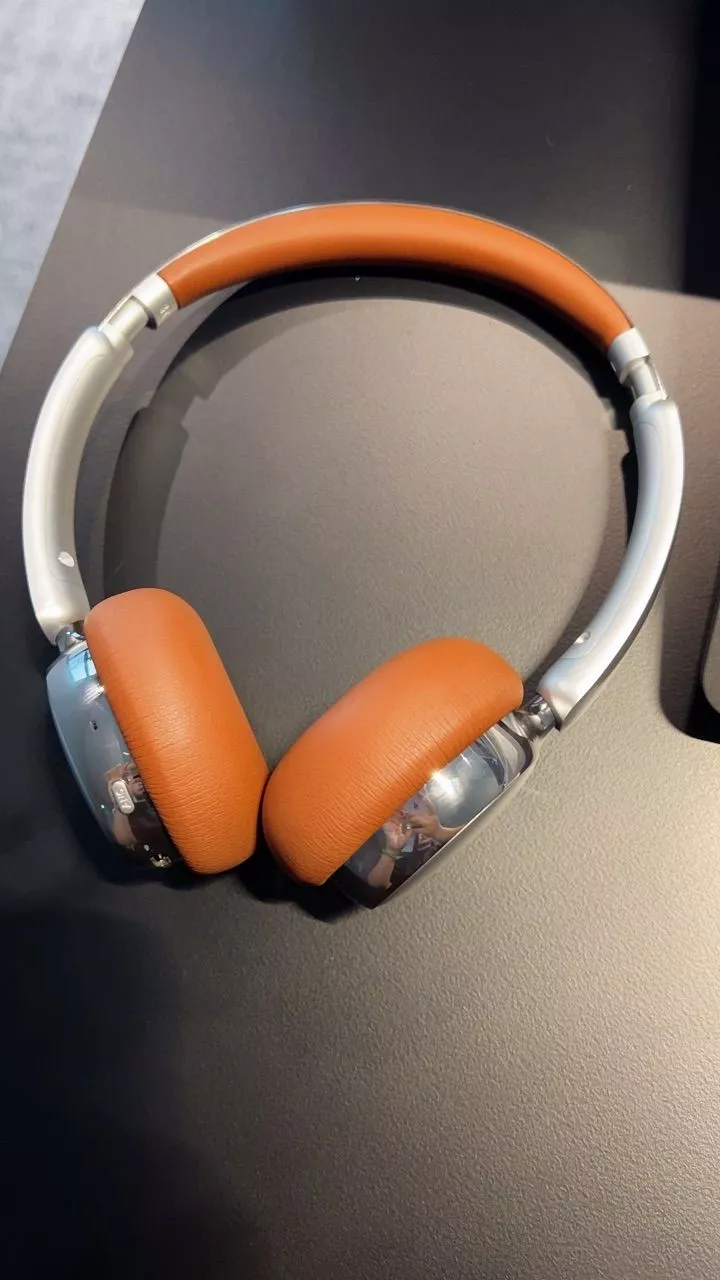 Tai nghe Bluetooth Y2k cổ điển UGREEN Studio Plus, ANC khử tiếng ồn -25dB, Bluetooth 6.0, thời lượng pin đến 80 giờ, thập niên 80 cho quà tặng bé gái