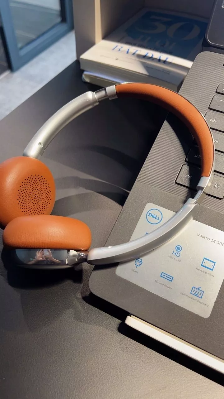 Tai nghe Bluetooth Y2k cổ điển UGREEN Studio Plus, ANC khử tiếng ồn -25dB, Bluetooth 6.0, thời lượng pin đến 80 giờ, thập niên 80 cho quà tặng bé gái