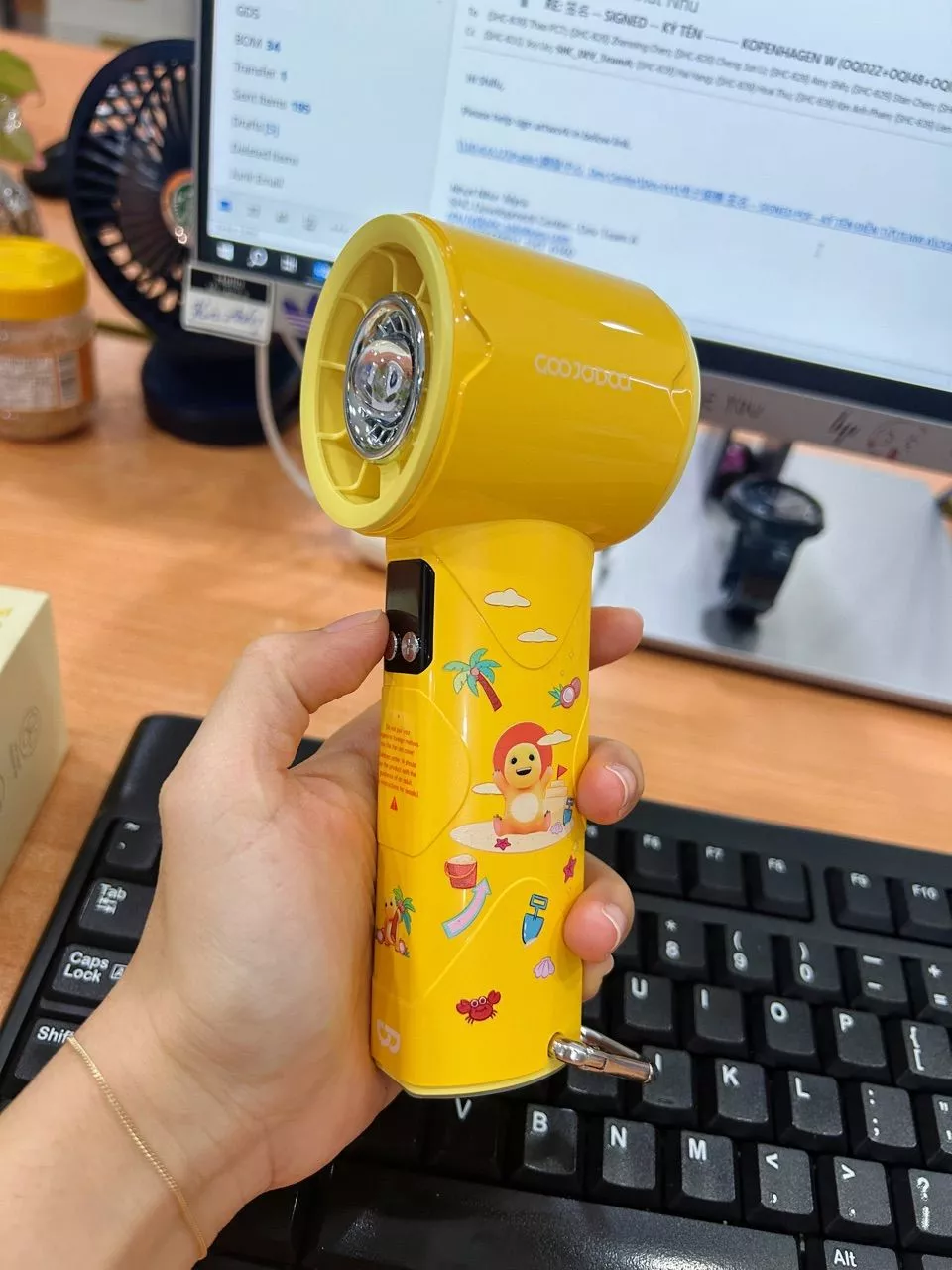 【Goojodoq × Nailoong】Quạt mini Turbo, độ ồn thấp, dung lượng 4000mAh, có đèn pin LED, màn hình kỹ thuật số và móc treo
