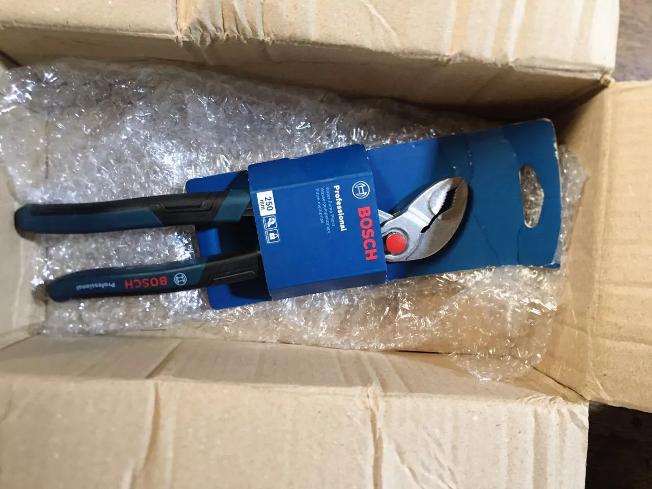Kềm Kẹp Mỏ Quạ Bosch 1600A02W3N – Chắc Chắn, Điều Chỉnh Linh Hoạt, Chuẩn Đức
