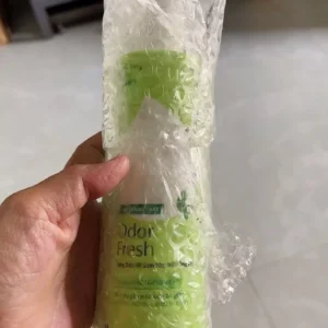 Dung Dịch Vệ Sinh Phụ Nữ Lactacyd Từ Lá Trầu Không&Nước Hoa Hồng Ngày Dài Tươi Mát Ngăn Mùi 24h 250ml