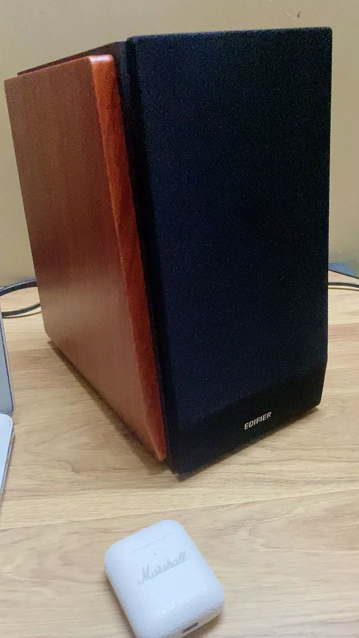 Loa Bookshelf Bluetooth Để Bàn EDIFIER R1700BTs - Công Suất 66W - Có Cổng Sub Out - Âm Thanh Mạnh Mẽ - 15 Tháng Bảo Hành