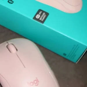 Chuột Bluetooth Logitech M240 Silent - Không dây, Nhỏ gọn, Tương thích Windows, macOS, ChromeOS