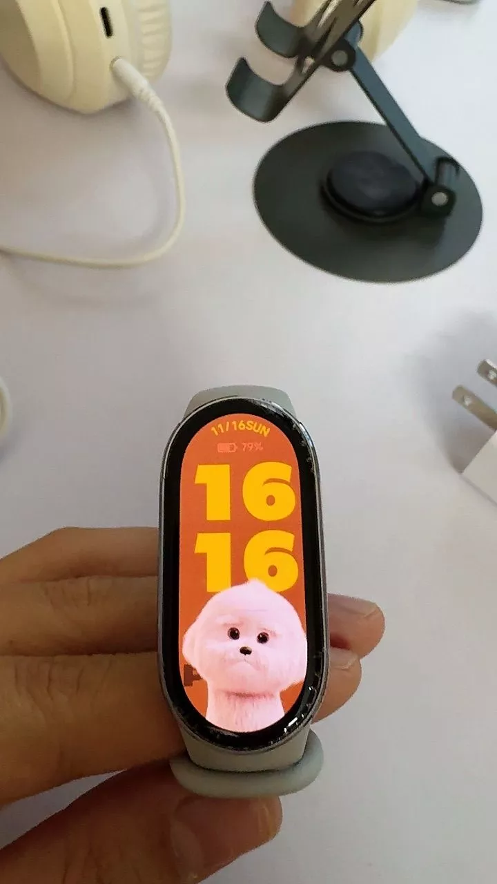Đồng hồ thông minh Xiaomi Smart band 10|Màn hình AMOLED 1,72", viền siêu mỏng đối xứng