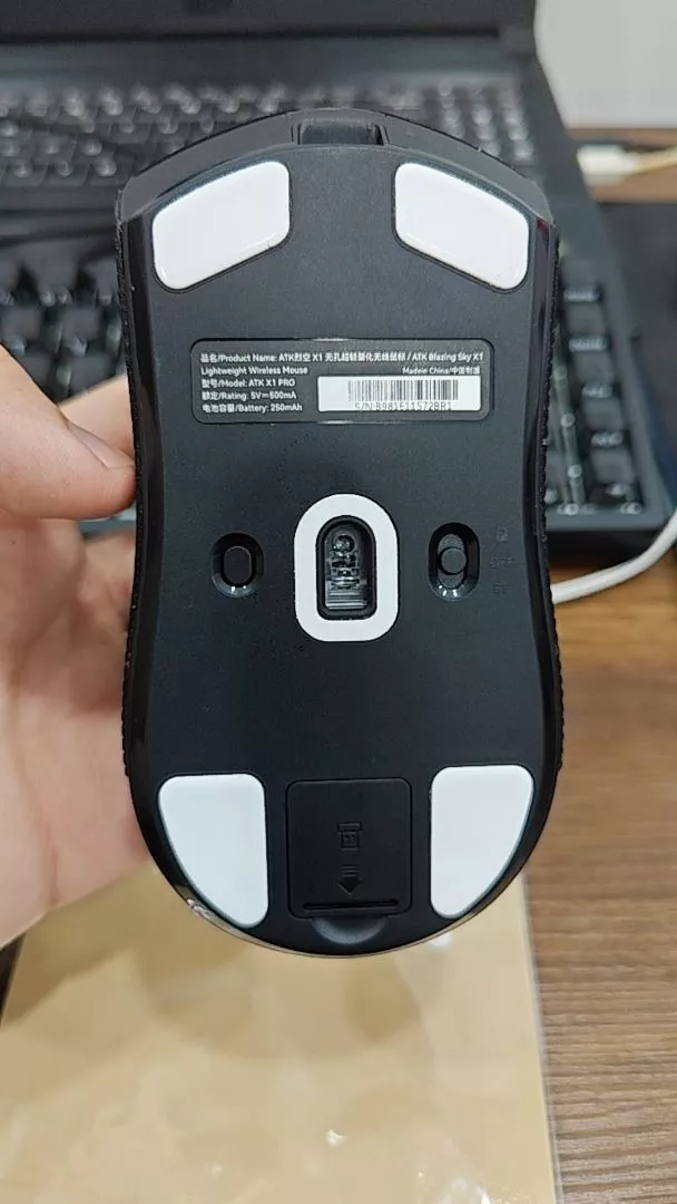 Chuột gaming không dây ATK Blazing Sky X1 Series - Paw3395 Ultra - DPI 36000 - 8K HZ Polling rate