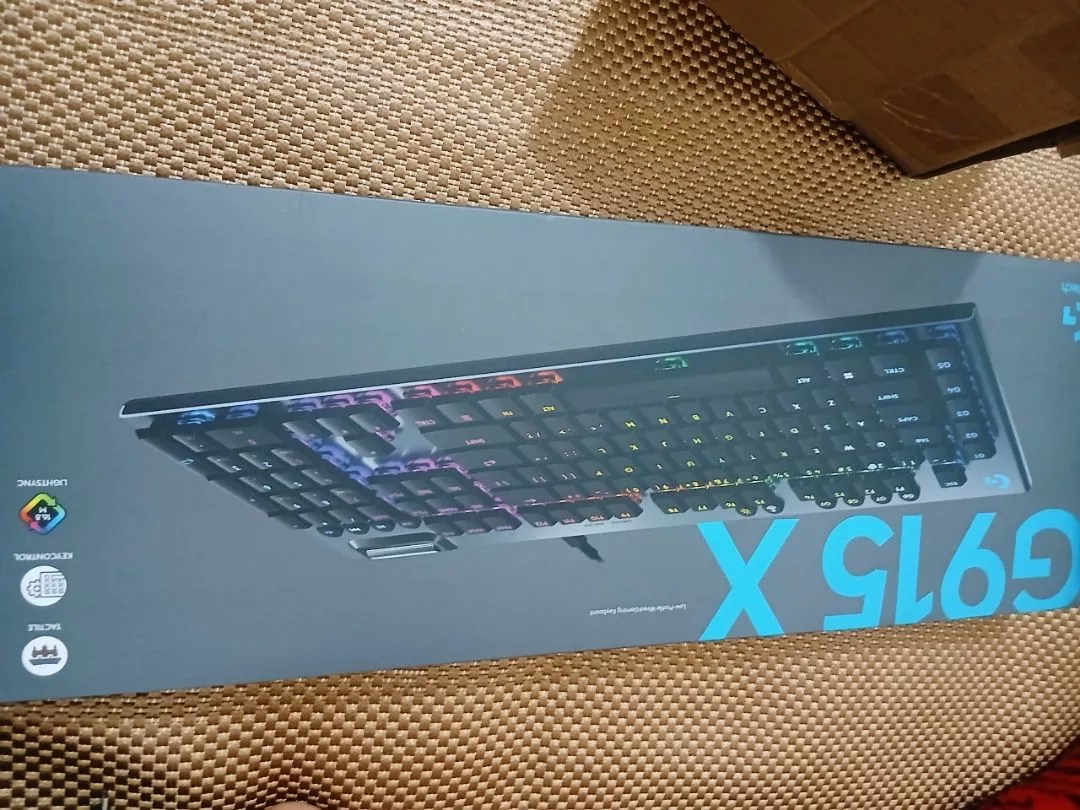 Bàn phím cơ Gaming có dây Lowprofile Logitech G G915 X Fullsize, Mũ phím PBT, nút lập trình, RGB