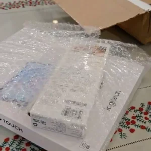 Bao da kèm bàn phím Logitech Combo Touch cho iPad Air 11 inch (M2 & M3), iPad Air 13 inch (M2) & Bút Logitech Crayon