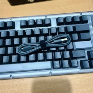 Bàn phím cơ không dây Logitech Alto Keys K98M - Đệm hấp thụ rung động, đèn nền, Bluetooth, Sạc USB-C