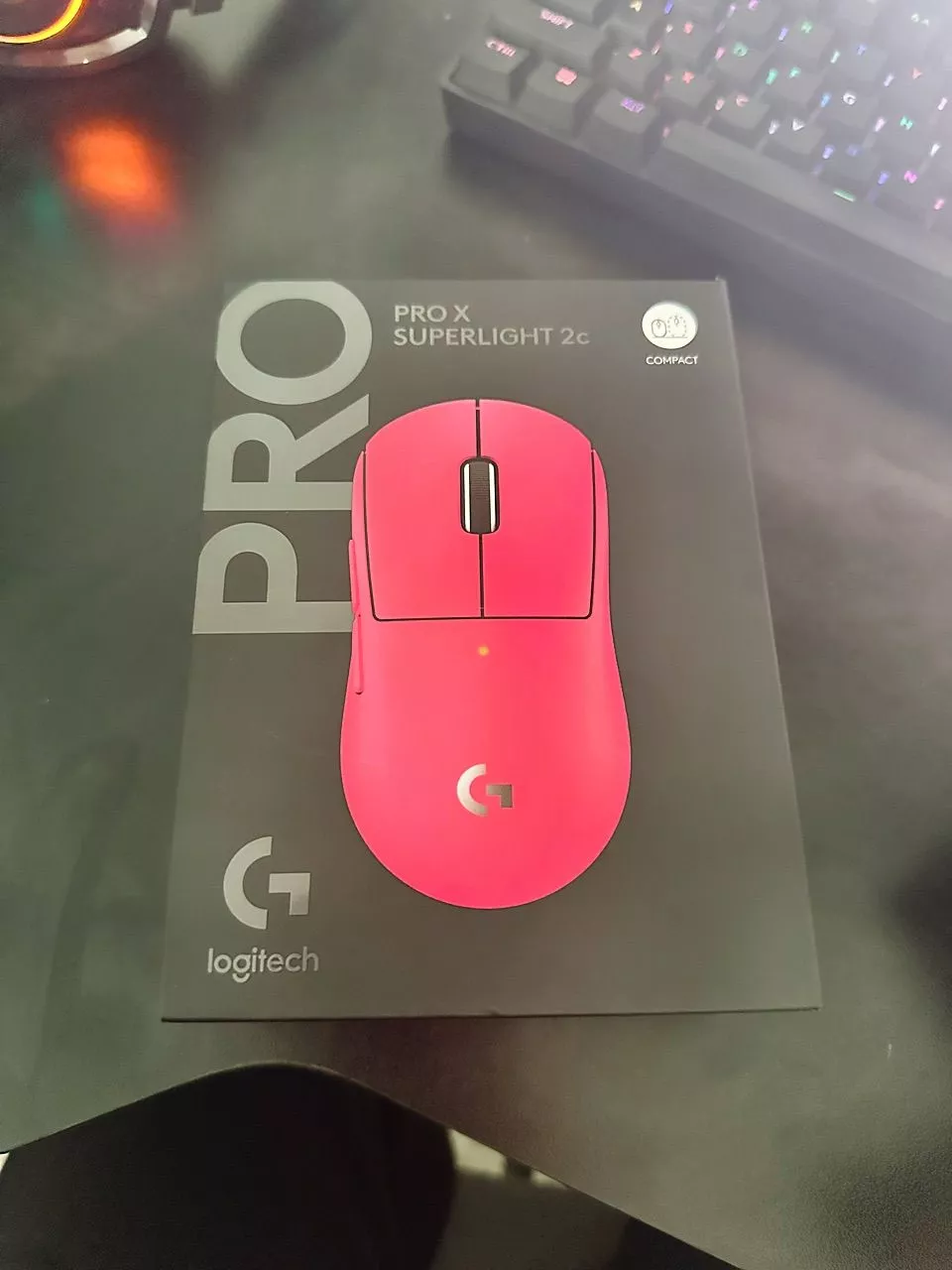 Chuột Gaming không dây Logitech G PRO X SUPERLIGHT 2c - Chuẩn Pro-Grade, Nhẹ 51g, sạc USB-C, cảm biến 44K DPI