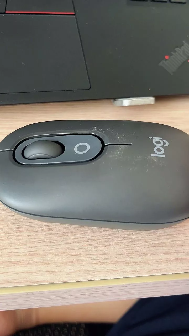 Combo Chuột & Bàn Phím Bluetooth Logitech POP ICON COMBO - Gõ yên tĩnh, phím lập trình, Easy-Switch