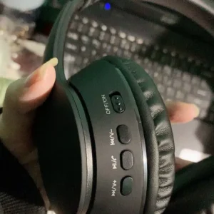 Tai nghe Bluetooth 5.3 GOOJODOQ, âm thanh nổi HiFi, thời lượng pin dài và nhiều chế độ phát lại.