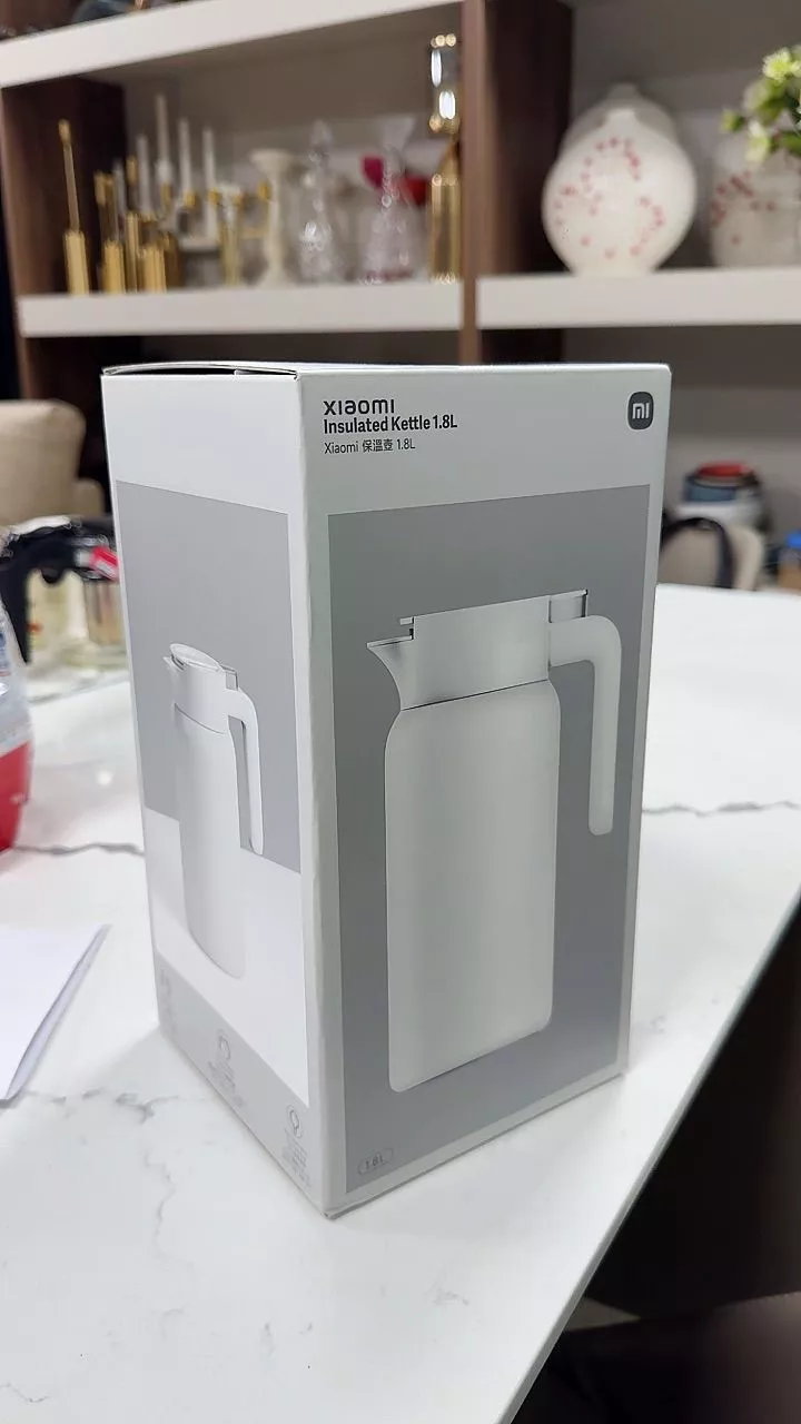 Xiaomi Insulated Kettle 1.8L | Vòi rót chống chảy ngược | Khóa giữ nhiệt hiệu quả | Lớp trong bằng thép không gỉ 316L