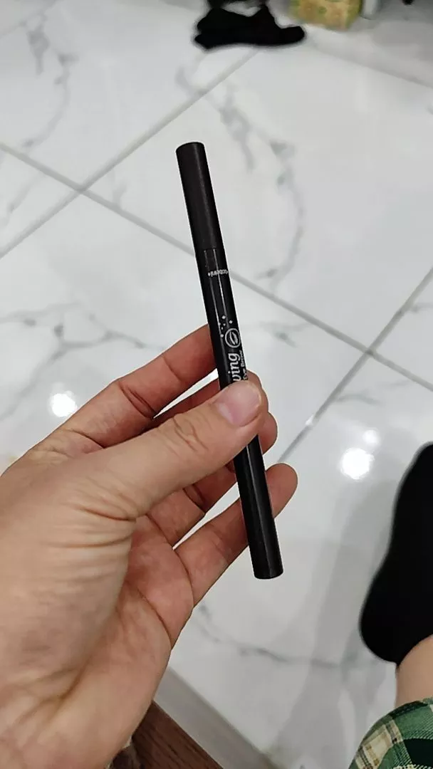Bút chì lông mày không thấm nước tự nhiên, hình tam giác, có thể được xoay, bao gồm cả bàn chải.