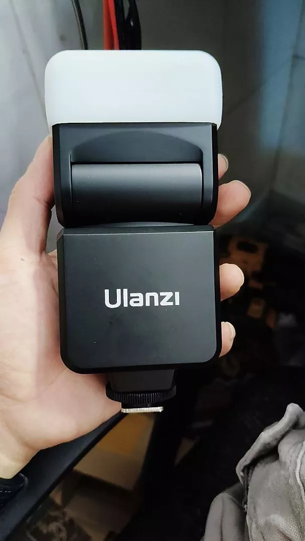 UALNZI F32 - Đèn Flash Máy Ảnh Ulanzi F32