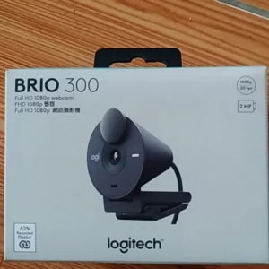 Webcam Full HD Logitech Brio 300 - Micrô giảm tiếng ồn, USB-C, tự động chỉnh ánh sáng