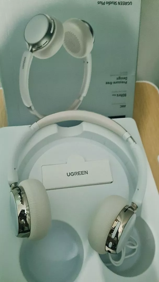 Tai nghe Bluetooth Y2k cổ điển UGREEN Studio Plus, ANC khử tiếng ồn -25dB, Bluetooth 6.0, thời lượng pin đến 80 giờ, thập niên 80 cho quà tặng bé gái
