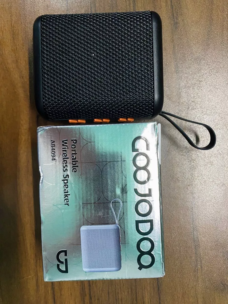 GOOJODOQ Loa Bluetooth Vải Chiếu Sáng RGB Chất Lượng Cao Hi Fi Chất Lượng Âm Thanh Hỗ Trợ Phát Lại TF / USB
