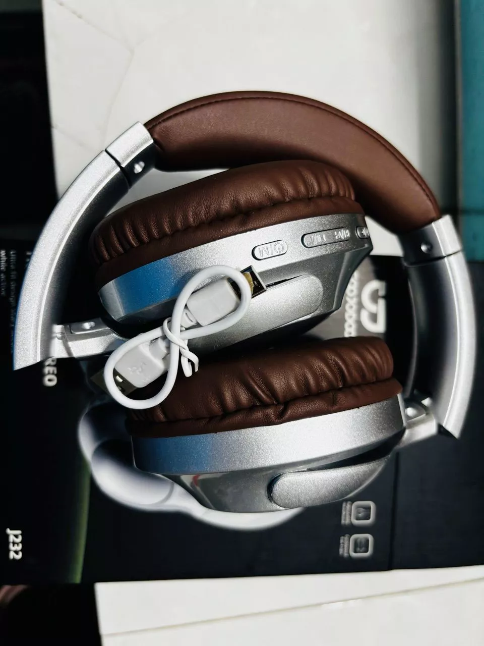 Tai nghe Bluetooth GOOJODOQ Chất lượng âm thanh tuyệt vời, giảm tiếng ồn thiết kế có thể gập lại và nhẹ tai nghe di động