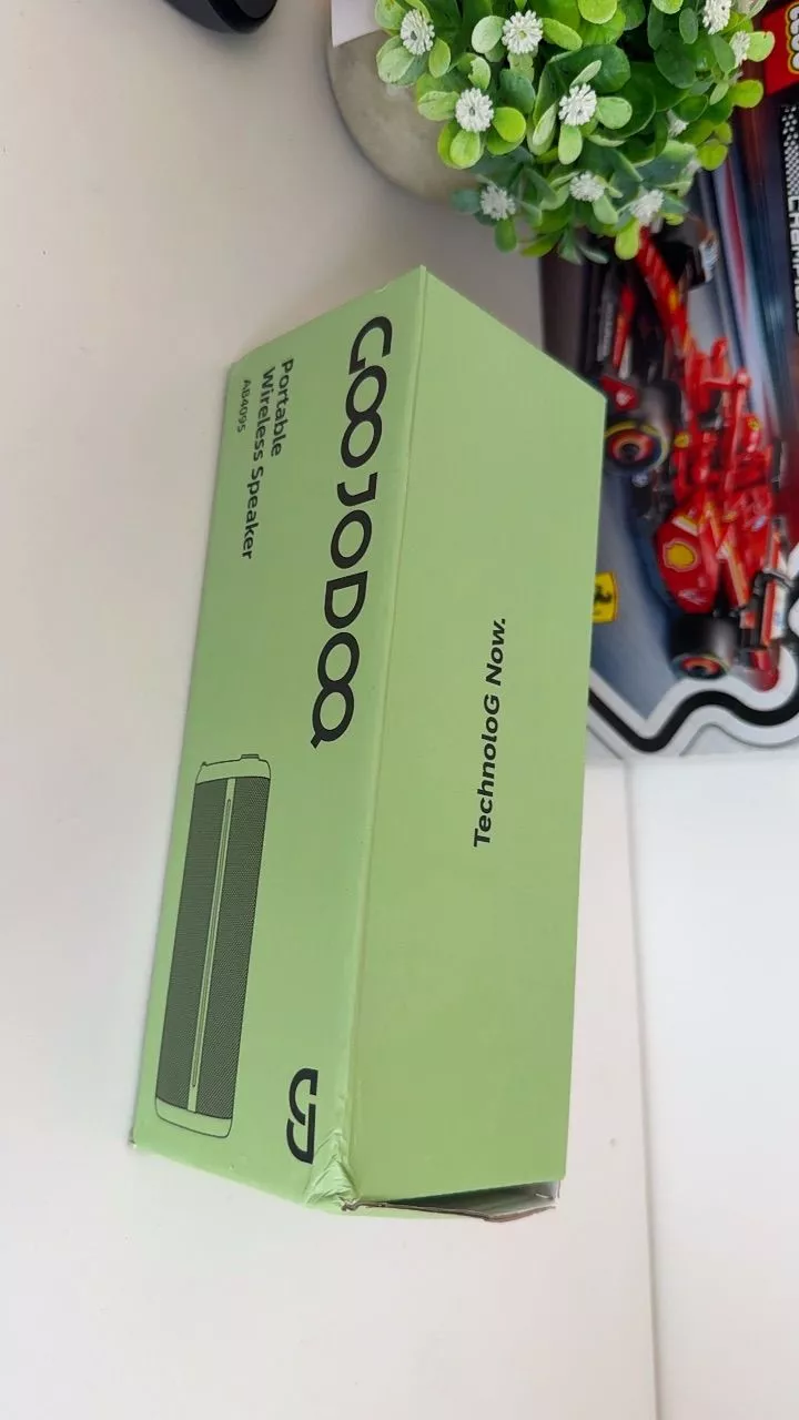 Loa Bluetooth không dây GOOJODOQ sở hữu đèn nền RGB, nhiều chế độ phát nhạc và thiết kế nhỏ gọn