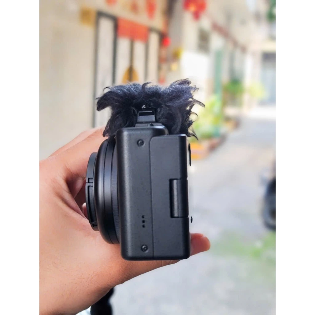 Máy ảnh Vlog Sony ZV-1F Cũ 98% - Quay 4K, Ống Kính ZEISS Siêu Rộng - Image 3