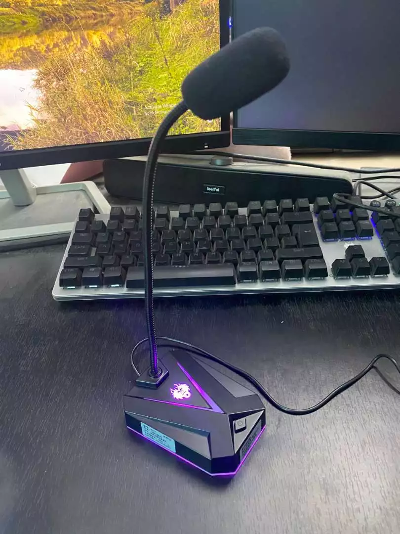 Micro Máy Tính, Laptop MK10 LED RGB Thu Âm Chống Nhiễu Kết Nối Jack USB Hoặc 3.5mm Dùng Live Stream