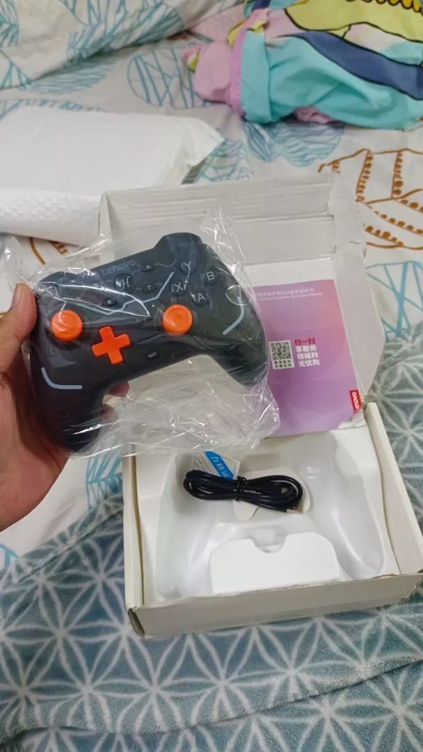 Bộ điều khiển Bluetooth Lenovo S04 Bộ điều khiển có dây Tay cầm chơi game cho phụ kiện chuyển đổi cần điều khiển cho TV / Android / IOS / PC