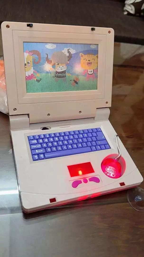 Đồ Chơi Máy Tính Laptop Cho Bé Có Nhạc, Đèn Led, Màn Hình Động Kèm Chuột Bằng Nhựa ABS An Toàn Cho Bé