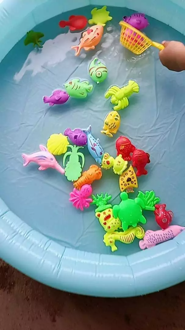 Đồ Chơi Câu Cá Nam Châm 42 Chi Tiết 6in1 Kèm Bể Phao Tròn Loại To