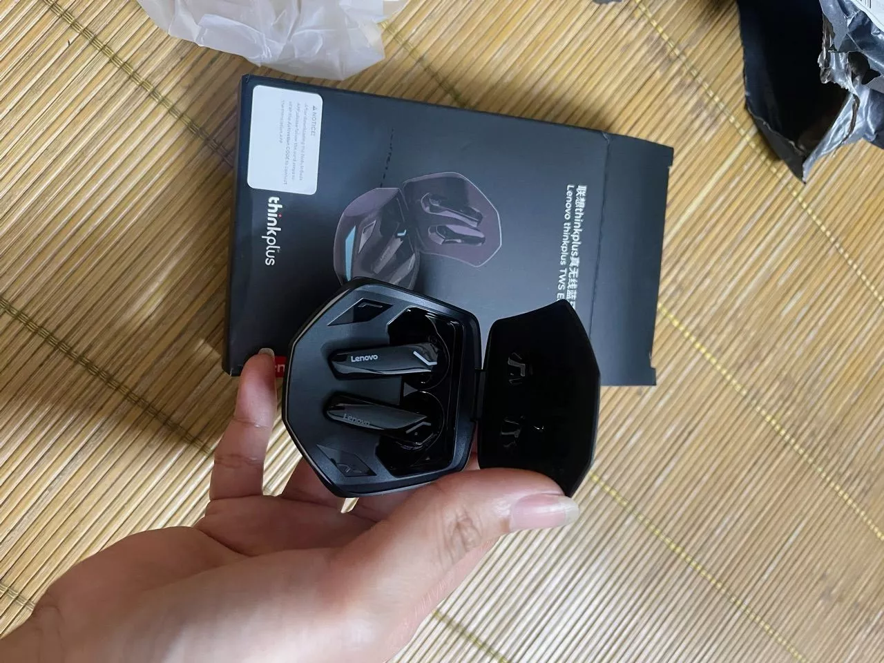 Lenovo GM2 PRO AI Voice Dịch tức thì Tai nghe Bluetooth Tai nghe chơi game Bluetooth có độ trễ thấp 5.4