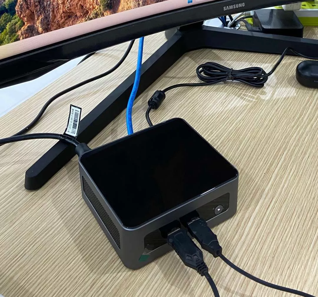 Mini pc amd ryzen 5 các đời 3500u 4500u 5500u 4800h 5600h 5600u chính hãng GMKtec hiệu năng mạnh, làm việc chơi game