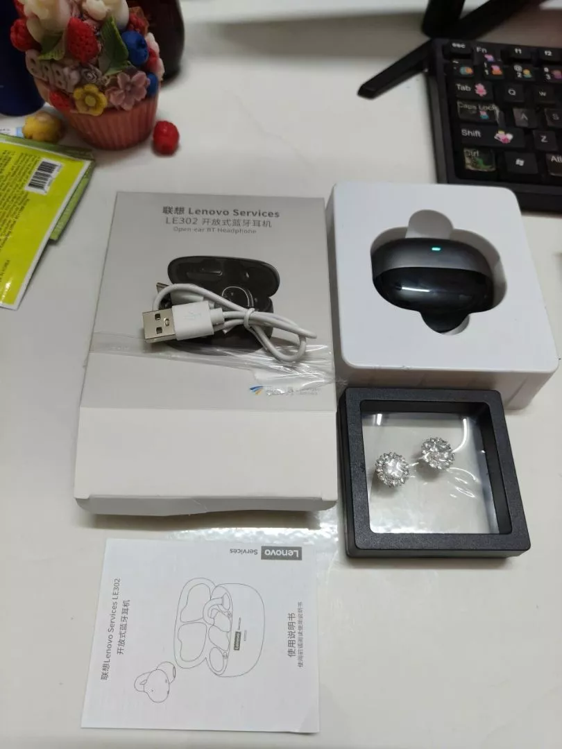 Tai nghe Bluetooth Lenovo LE302 IPX5 Chống nước HIFI Chất lượng âm thanh Thoải mái khi tập thể dục