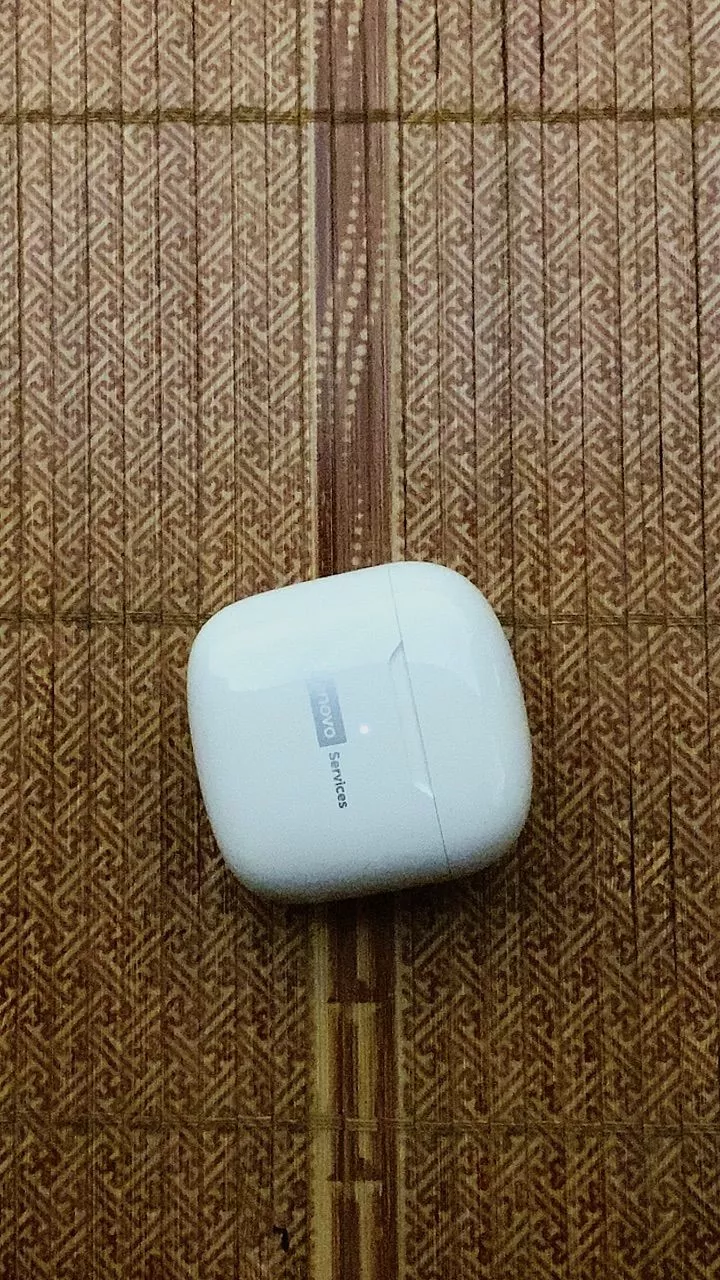Tai nghe Bluetooth Lenovo LE231 TWS Chất lượng âm thanh HIFI Hiệu ứng âm thanh lập thể Độ trễ siêu thấp Khử tiếng ồn Độ phân giải cao Chống nước và chống bụi Bluetooth6.0