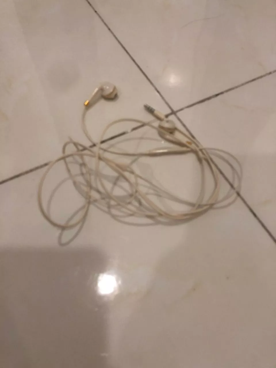 Tai nghe có dây Lenovo YF36 Chất lượng âm thanh HIFI Độ trễ thấp Cách âm và giảm tiếng ồn Micro độ phân giải cao Âm thanh vòm