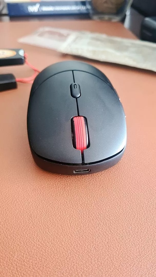Lenovo Chuột WL300PRO Chế độ kép Chống trượt Thiết kế cầm tay Tuổi thọ pin dài Tương thích với nhiều thiết bị