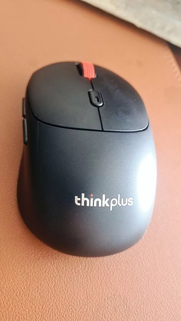 Lenovo Chuột WL300PRO Chế độ kép Chống trượt Thiết kế cầm tay Tuổi thọ pin dài Tương thích với nhiều thiết bị