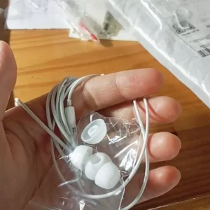 Tai nghe có dây Lenovo YF03 Hiệu ứng chất lượng âm thanh độ phân giải cao Micro độ nhạy cao Trò chơi thể thao điện tử Cuộc gọi HD không có độ trễ cảm biến